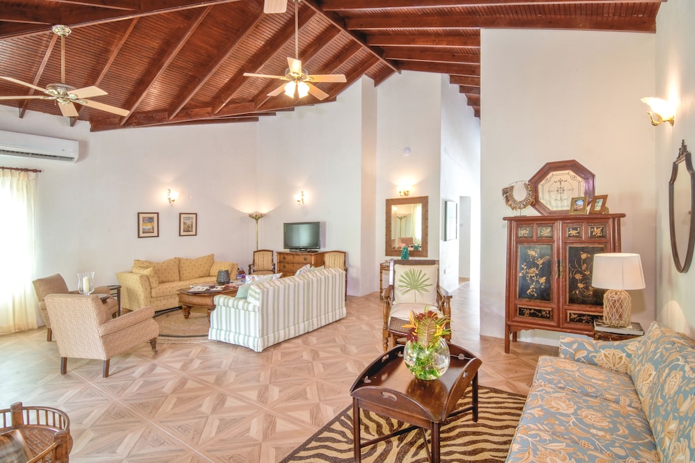 Bequia Beach Hotel Luxury Resort & Spa - Photo 31