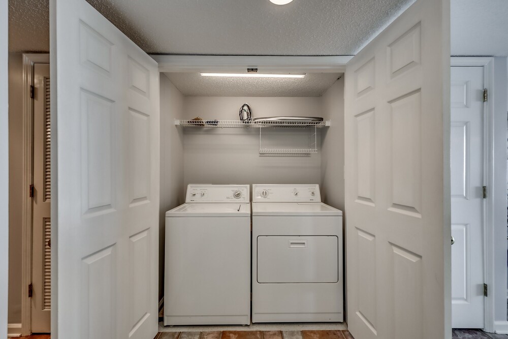 Ashworth by Condo-World
