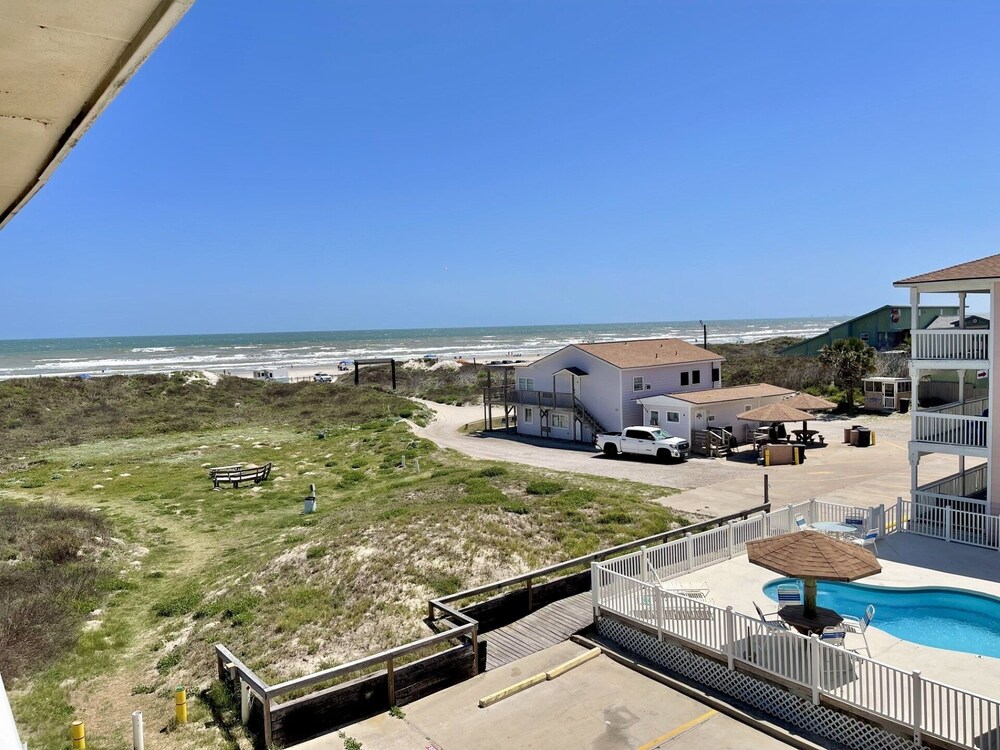 Beachgate Condo Suites And Hotel 531+532a+532b 3 Bedroom Condo