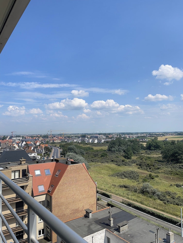 Studio in Middelkerke With Pool and Sea View