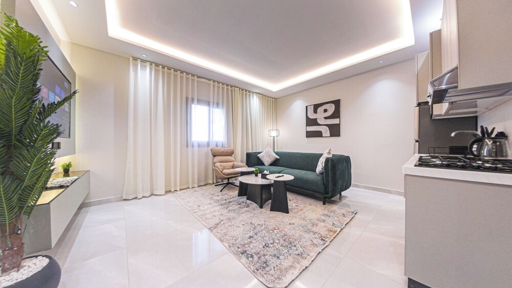 Hometel Rawda