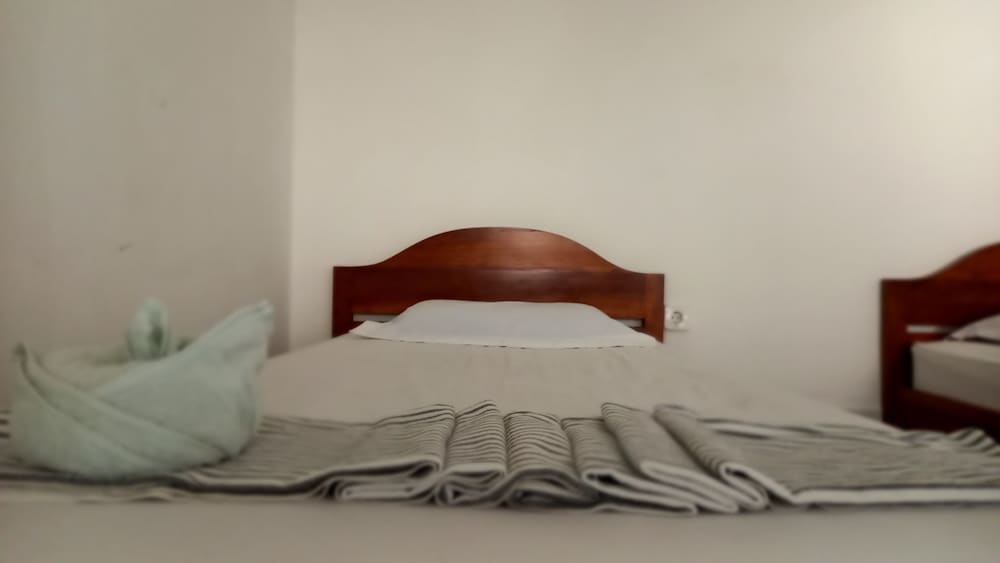 Hotel Bajo