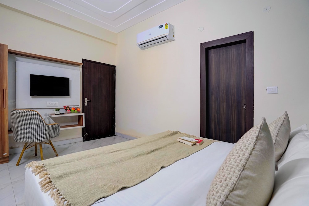 The Royal Corporate near Sec 52 Matro