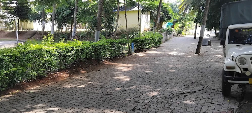 Pavanputra Resort Hassan