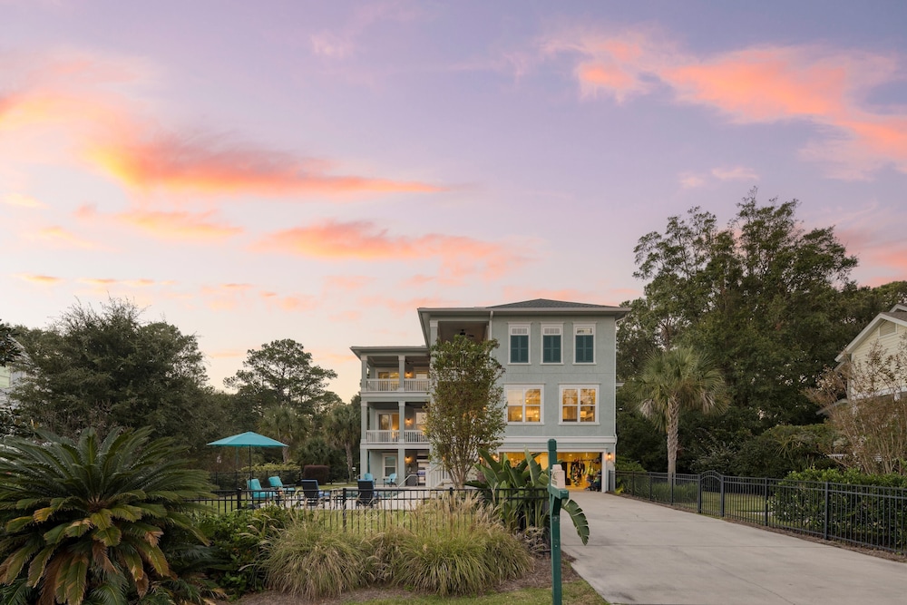 Sweetbay by Avantstay 1 Min Walk to Beach + Pool view 4
