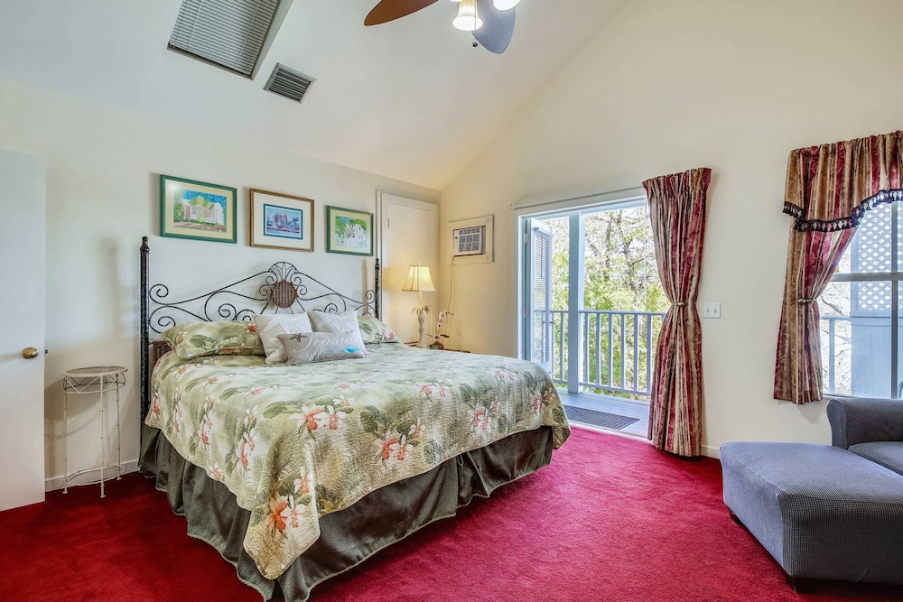Duval Sea Turtle by Avantstay Great Location Close to Shops Shared Pool