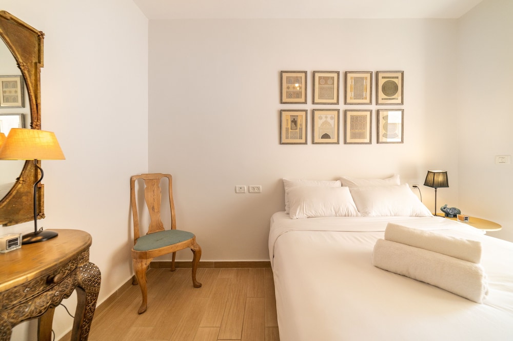 Elegant Duplex near Rothschild by FeelHome view 2