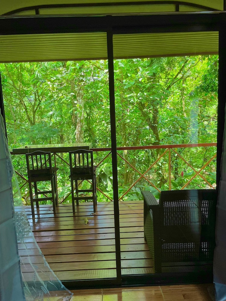 Cabañas El Bosque del Arenal