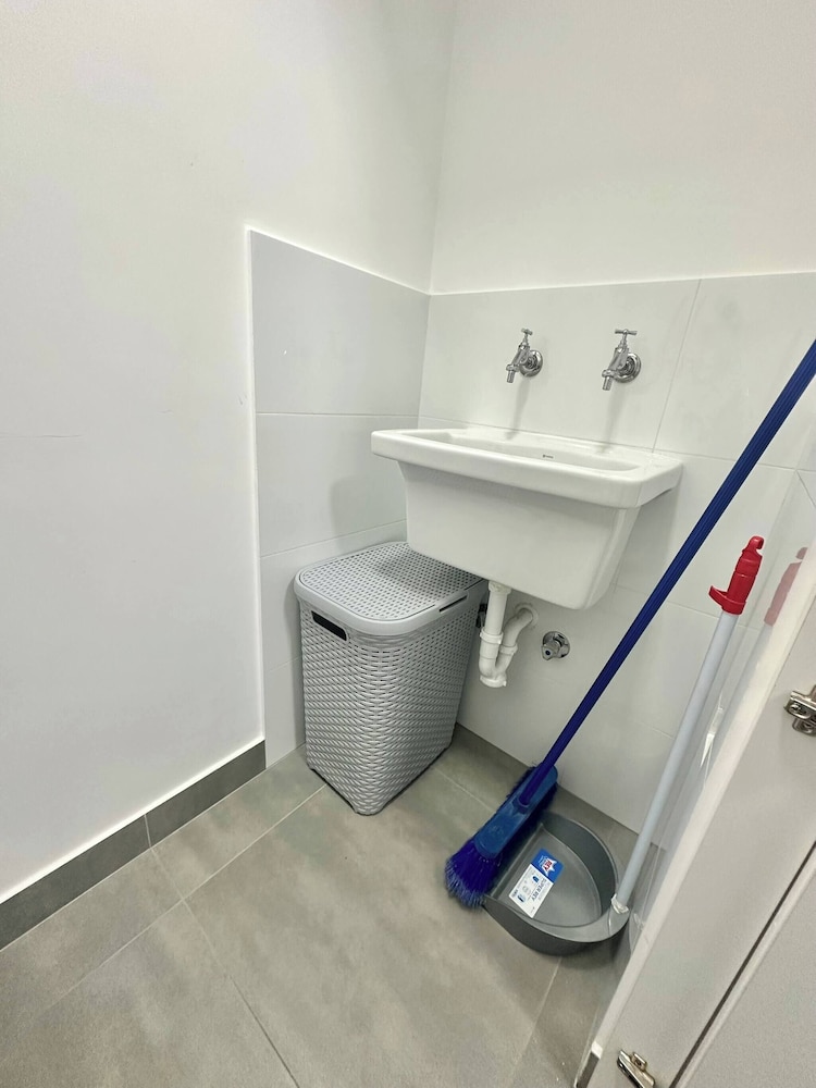 Modern 1BR on J Prado Board San Isidro