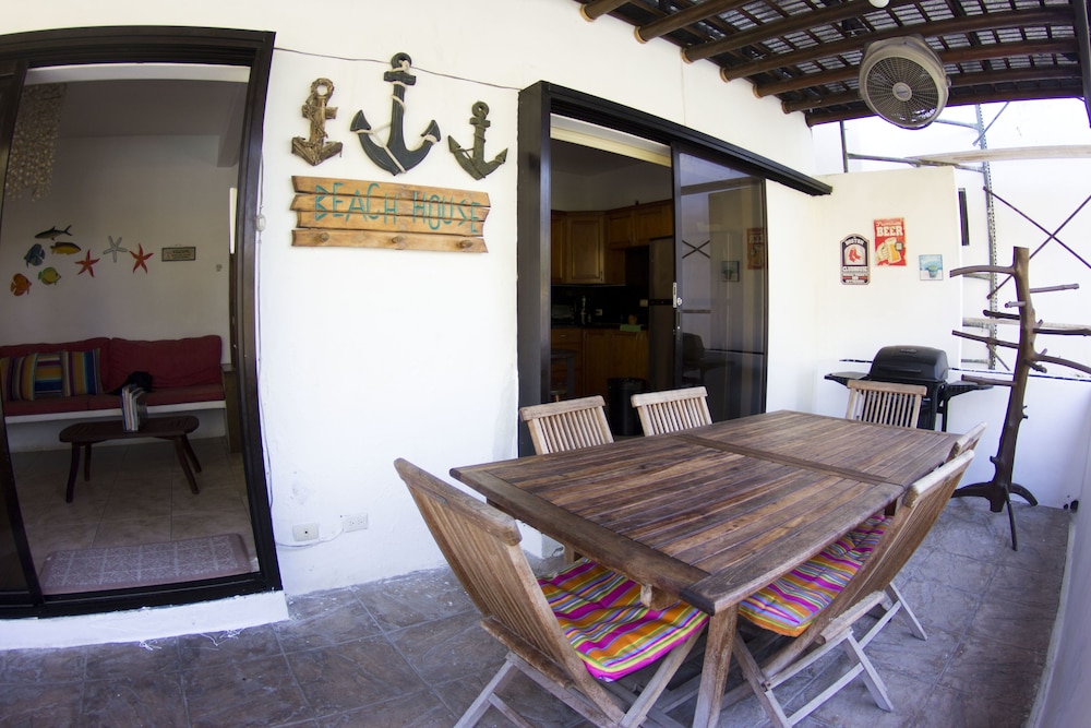 Luxury Villas Monterrico