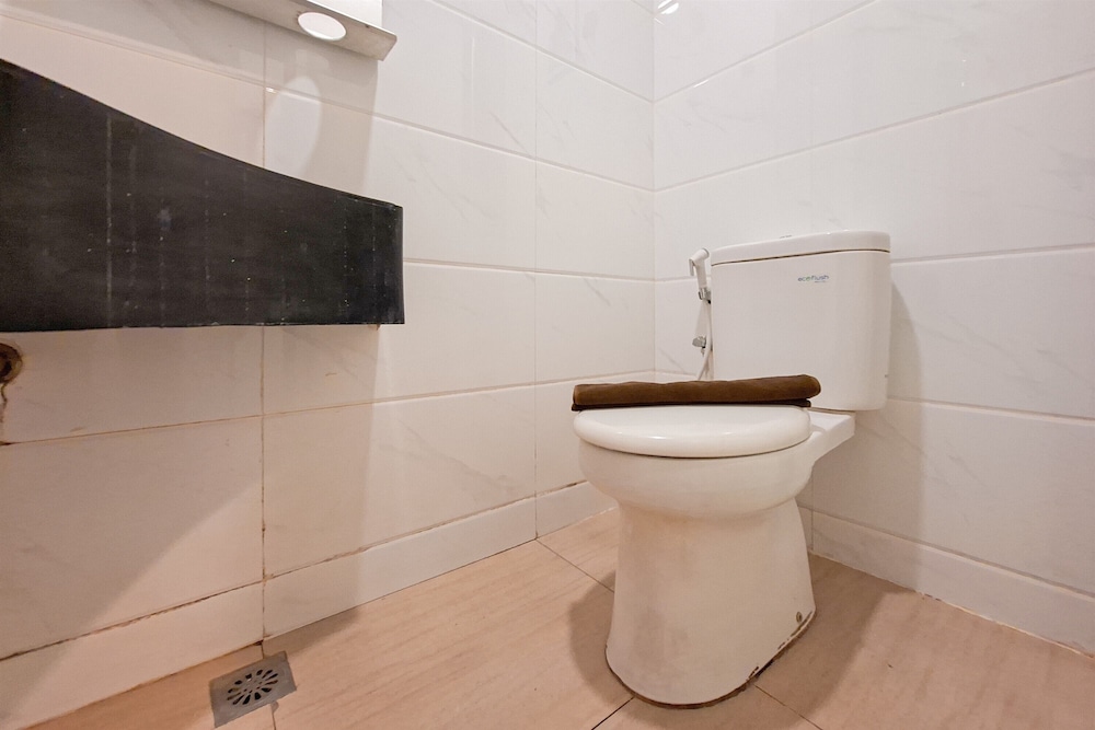 Studio Apartment Next To Mall At Sky House Bsd