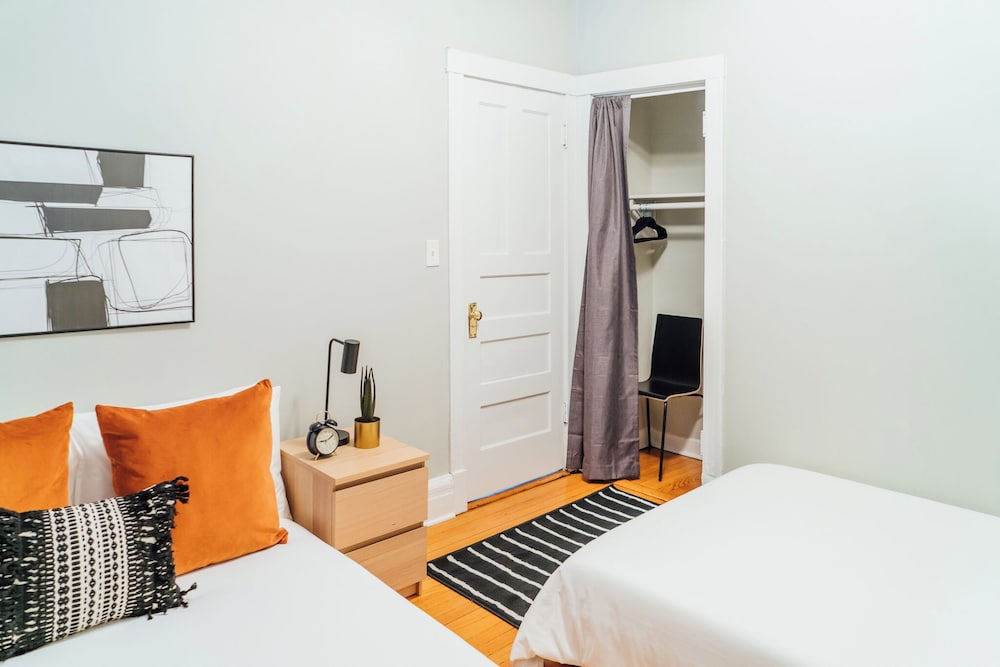 2BR Apt Furnished - Grace 11-1