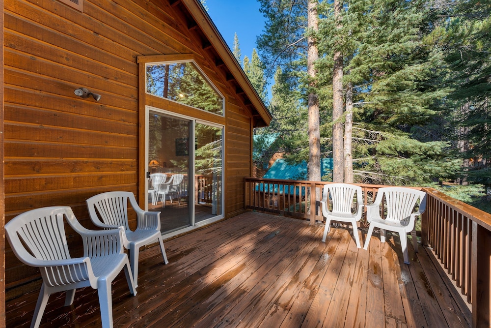 Hansel by Avantstay Pool Table 5mins to Skiing