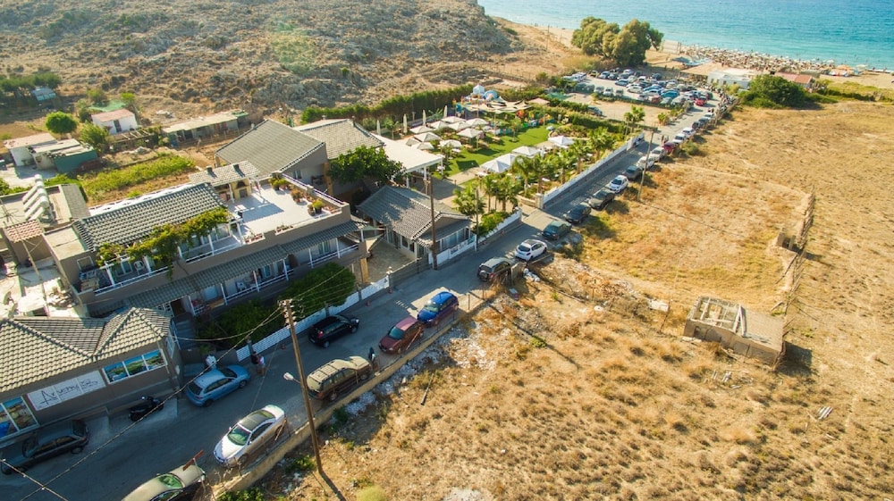 Anemos Suites by Estia