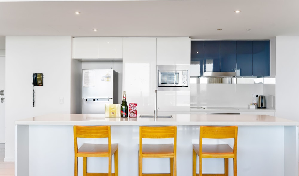 H Residences - Apartment Stay Private