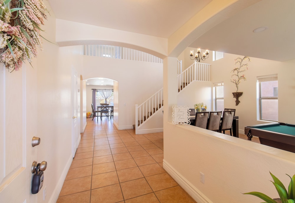 Casa Desert Willow 5BR Home & Pool