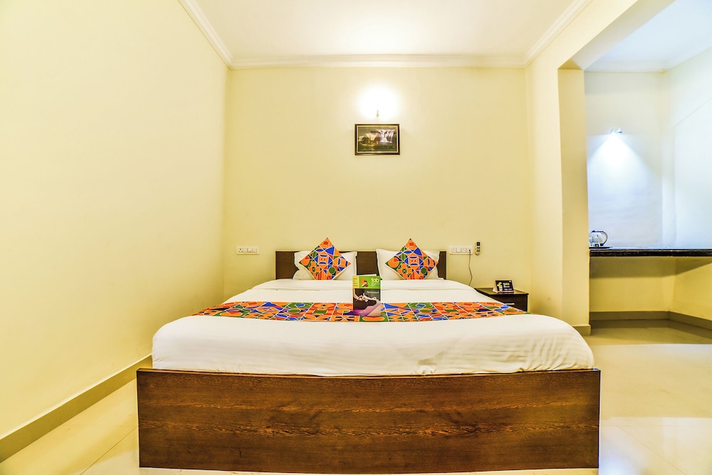 Hotel Spring Height Near Mall De Goa