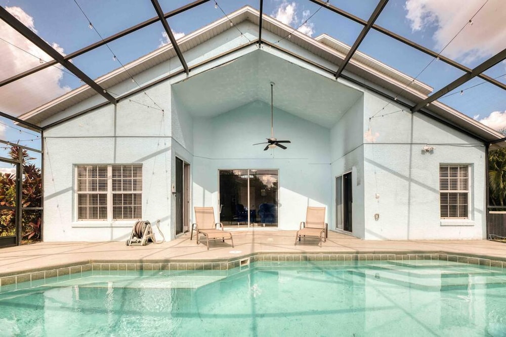 Super Glam- Designs Game Room Pool