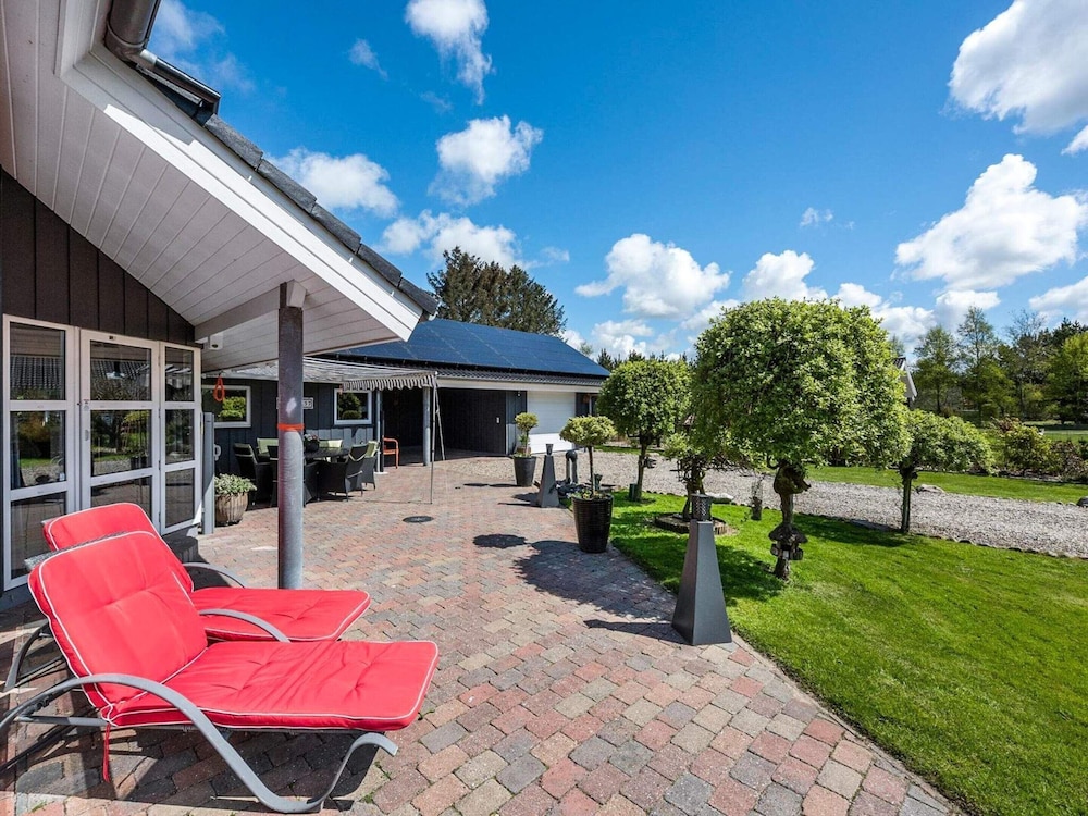 6 Person Holiday Home in Norre Nebel view 5