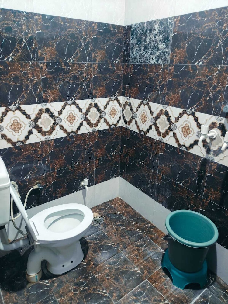 Gayatri palace Vrindavan