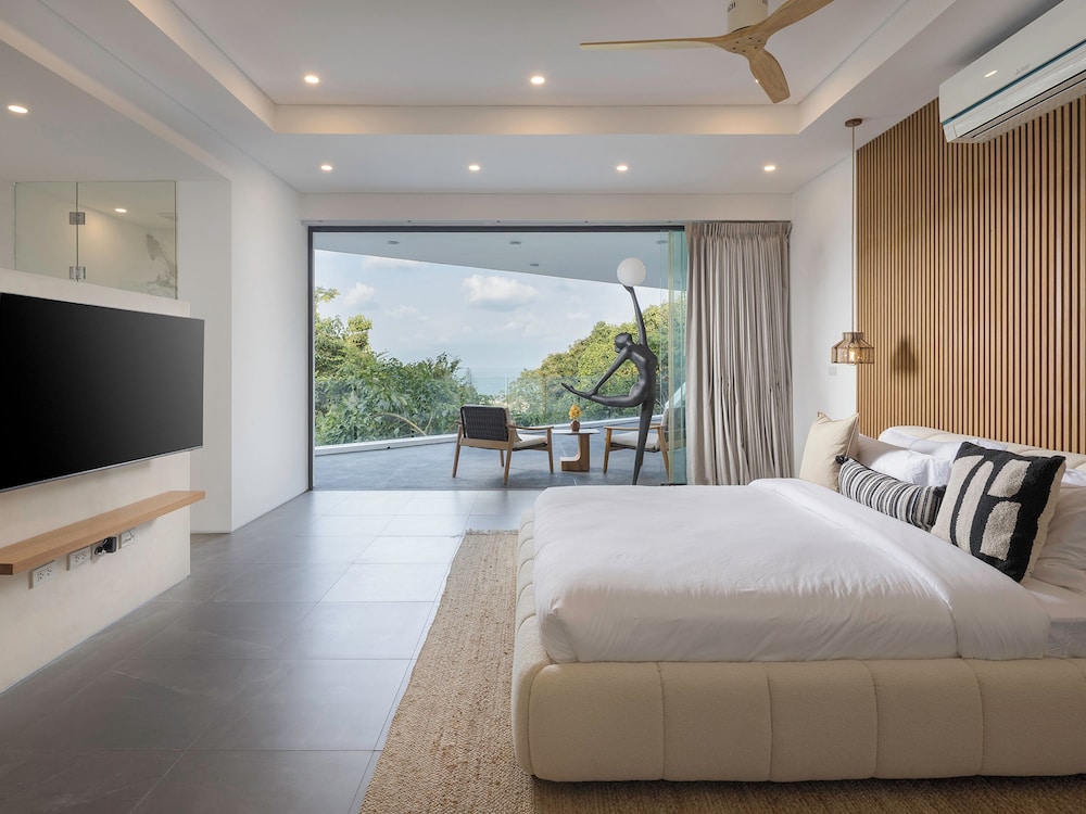 Golden Lotus - Villa Vie by Elite Havens