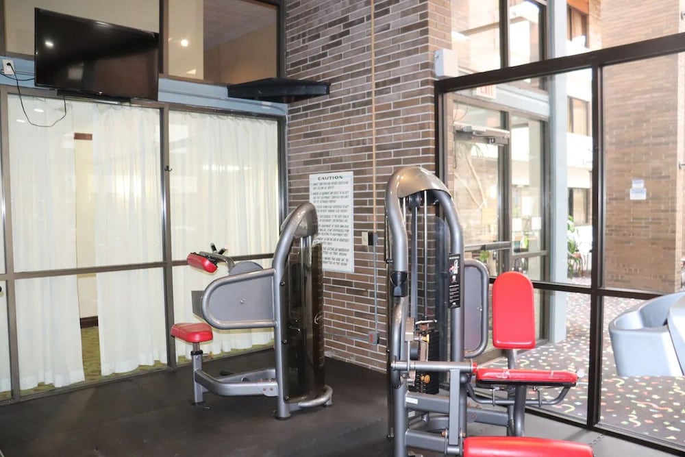 MainStay Suites Lansing West