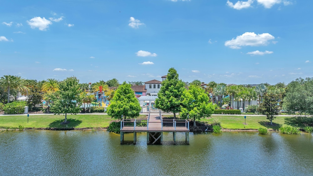 2027 MD - Windsor Westside Tranquil Haven