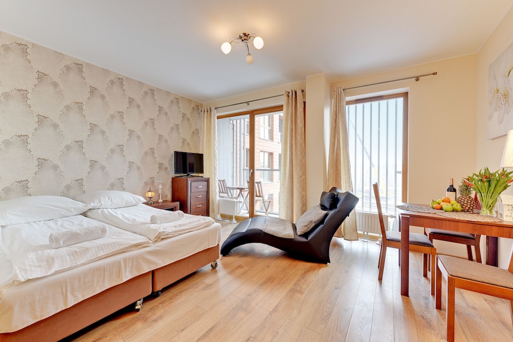 Apartinfo Aura Apartments