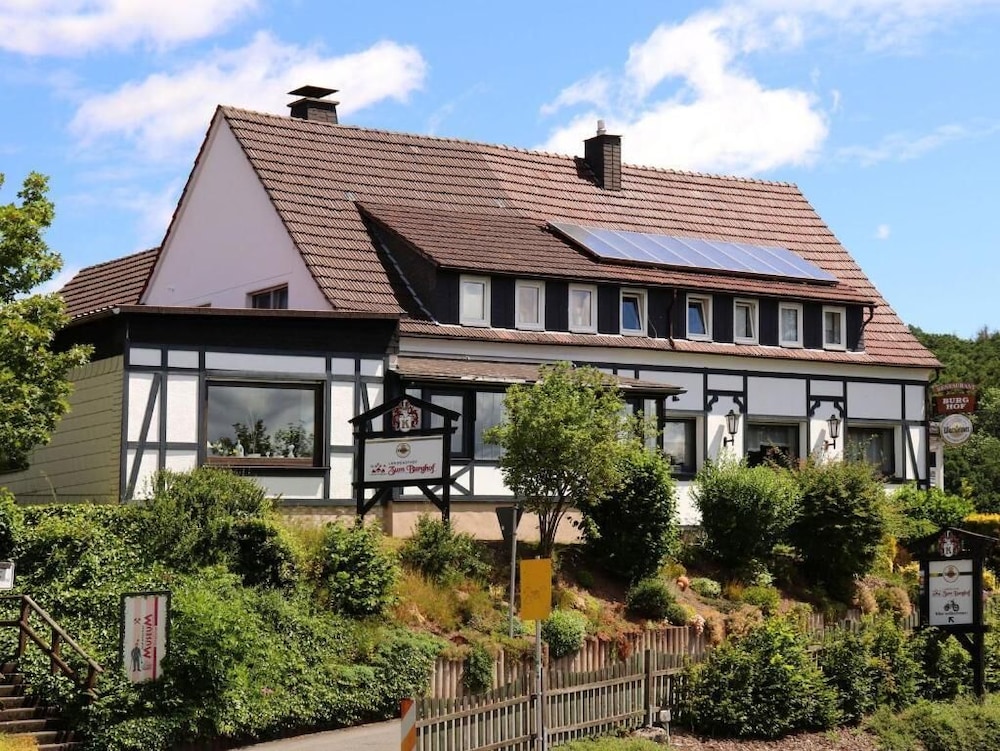Landgasthof Zum Burghof