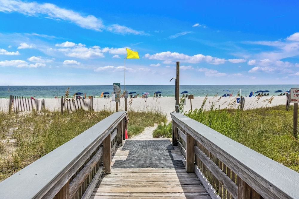 Island Shores #258 by Southern Vacation Rentals
