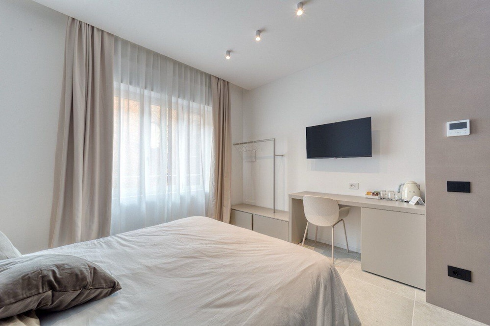 Santa Lucia Suites