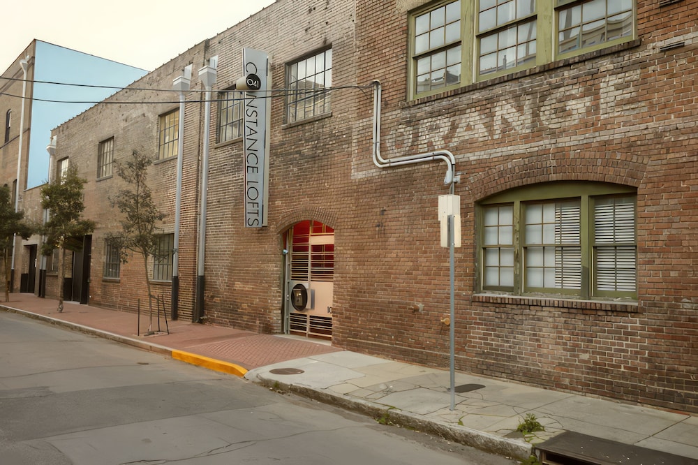 New Orleans Vacations - Constance Lofts by Black Swan - Property Image 1