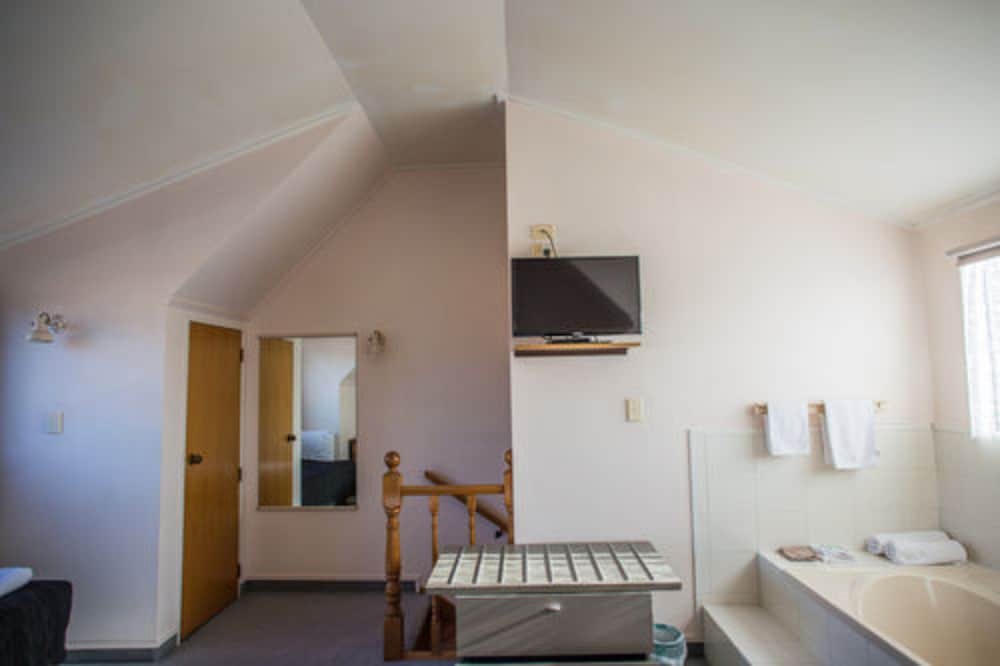 Bennetts Tauranga Motor Inn