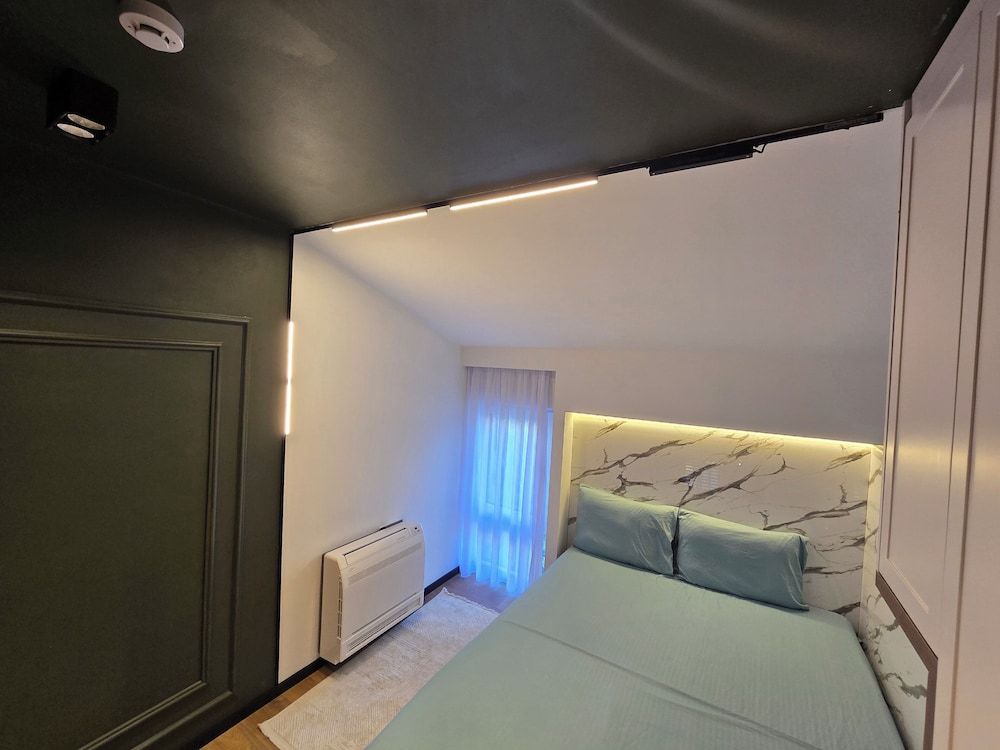 Apartments Lura