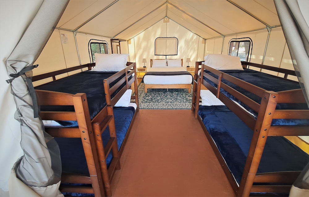 Wildhaven Yosemite Glamping 17
