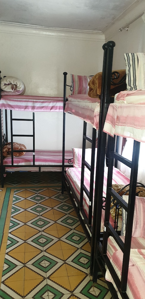 aline hostel