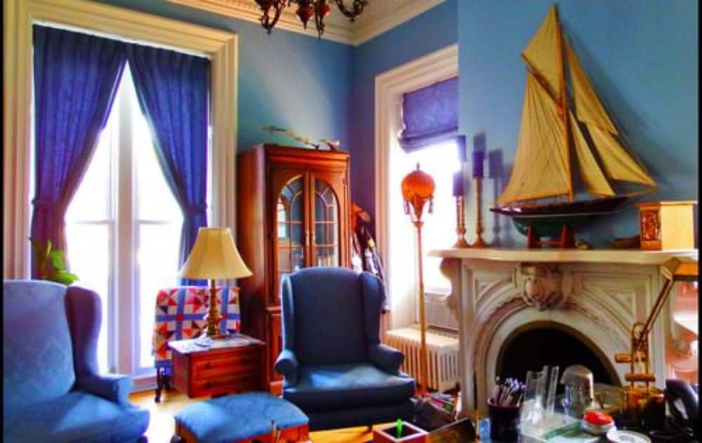 Marble Mansion Inn