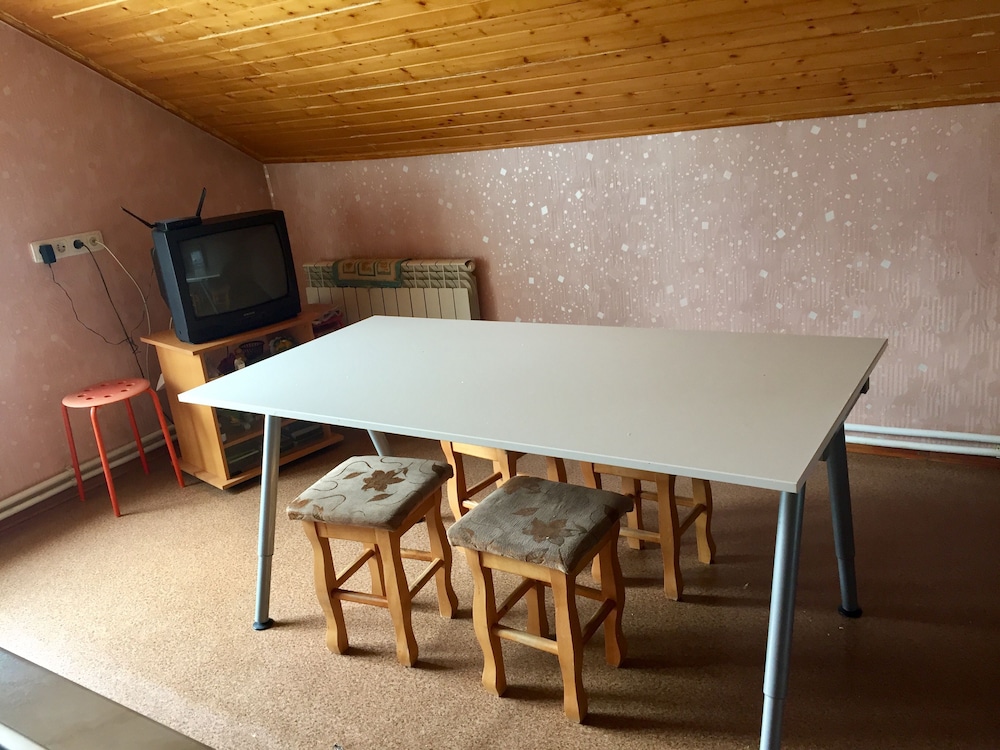 Guest House on Griboedovsky 27a - hostel