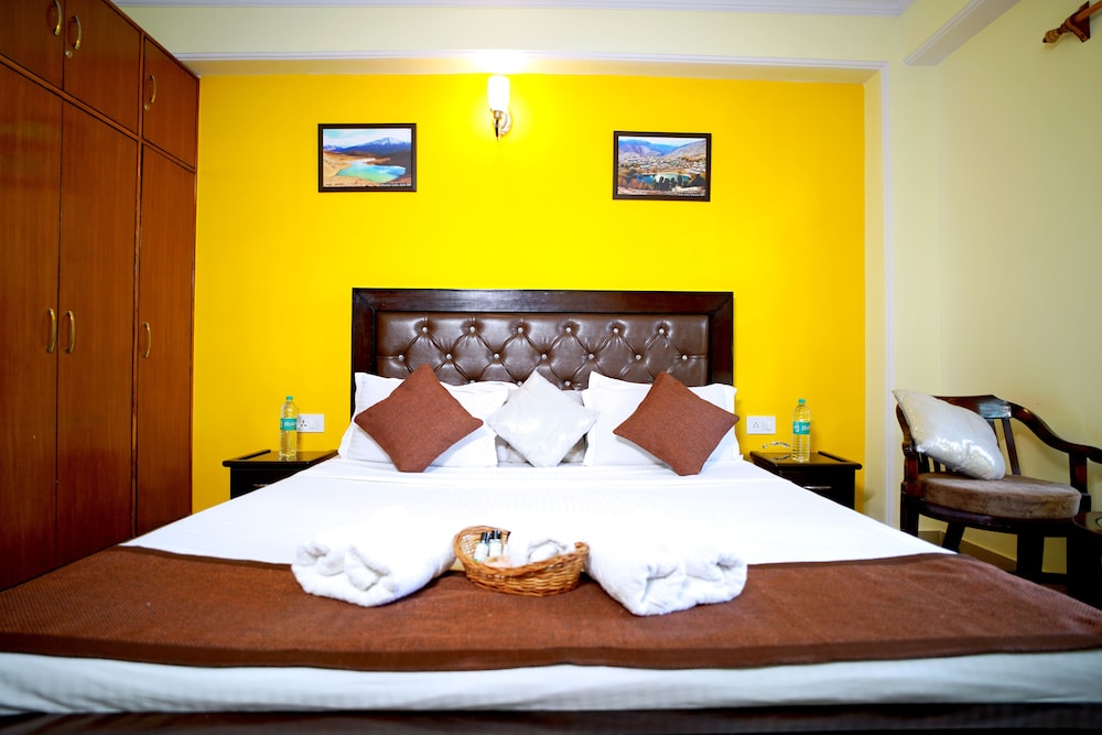 Hill Songey by Dumnu Homes view 4