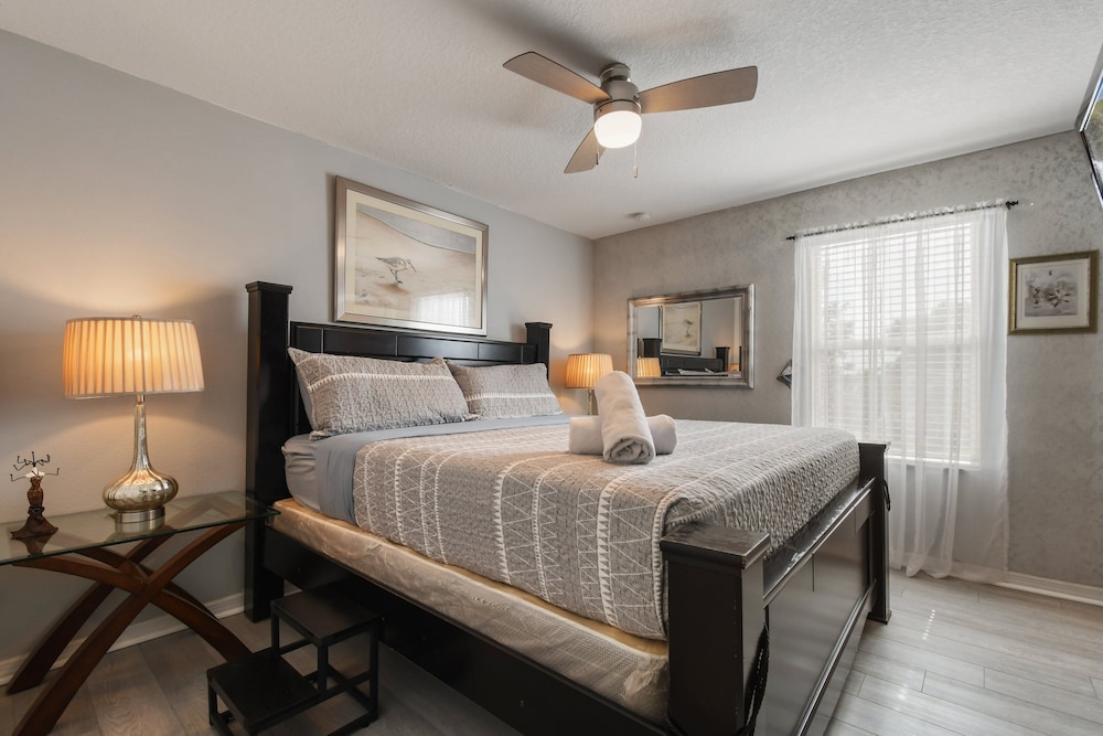 3-bedroom Villa in Bella Vida Resort, Close2disney