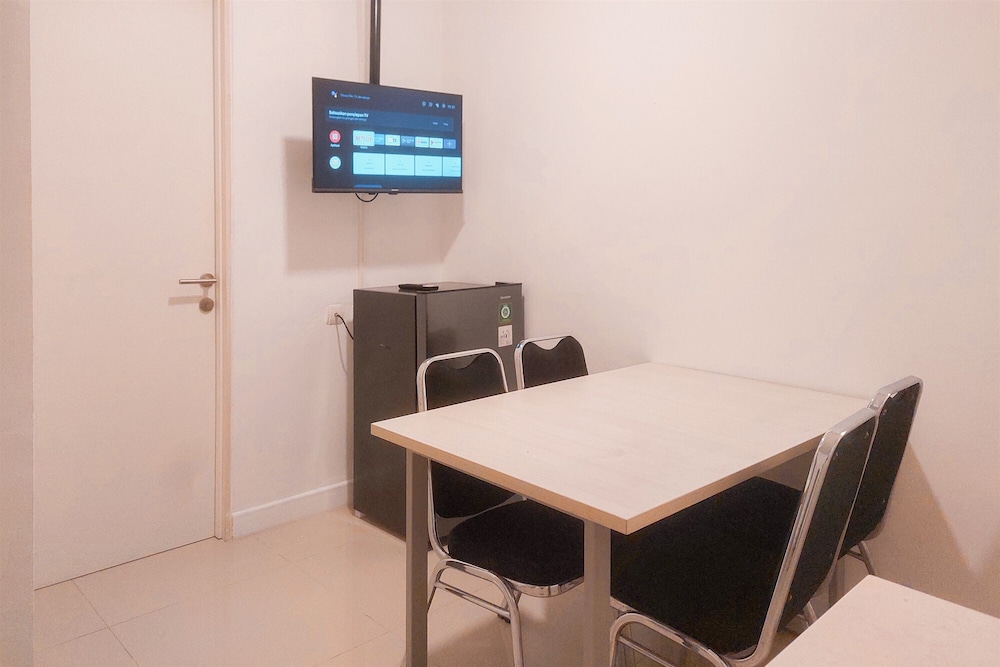 Simply And Homey 2Br Urbantown Serpong Apartment