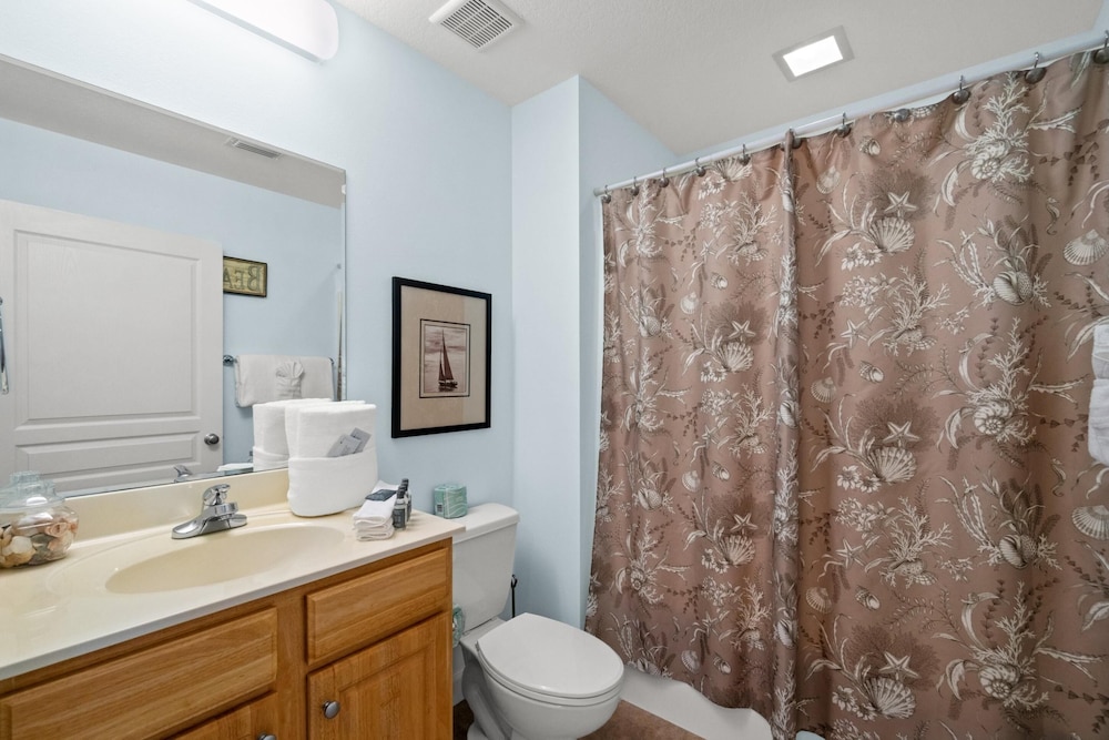 Waterside Village by Panhandle Getaways