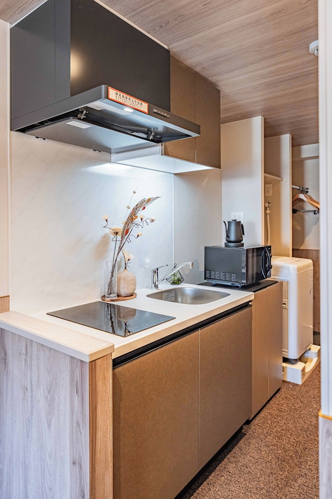 Apartment Hotel 11 Shinimamiya 1