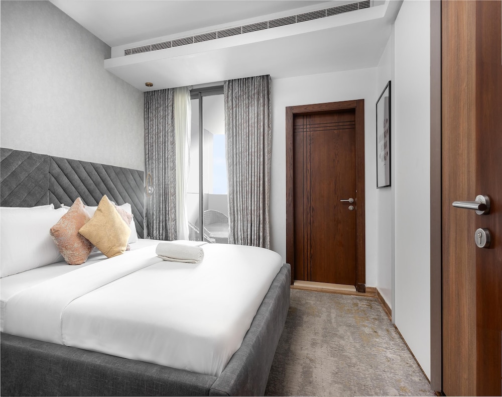 2beroom Apartments in Eko Atlantic City