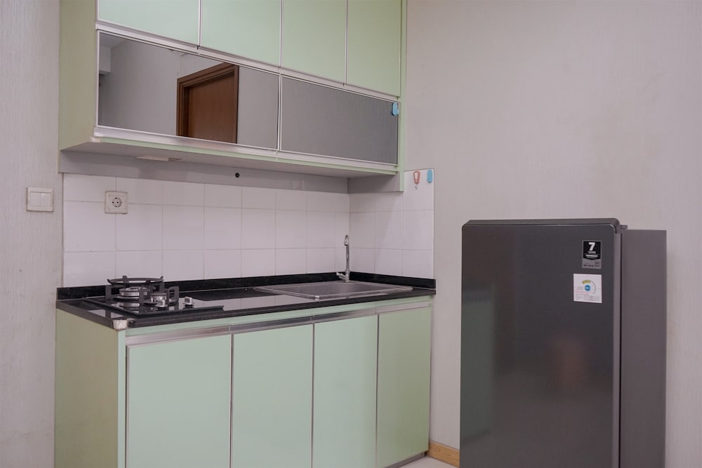 Good And Comfy 1Br Apartment At M-Town Signature