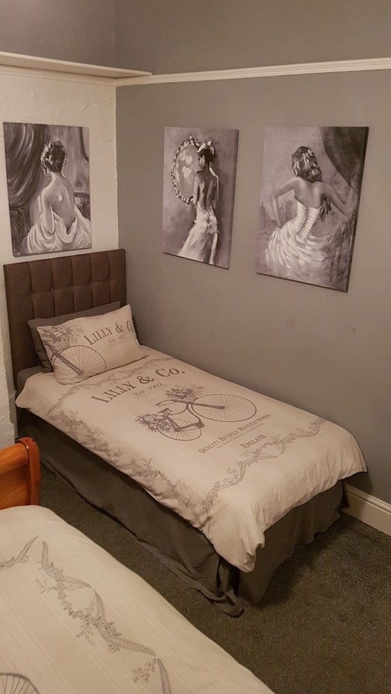 Photo 28