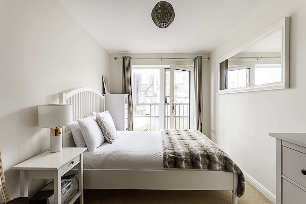 Bright Flat in Historic Whitechapel