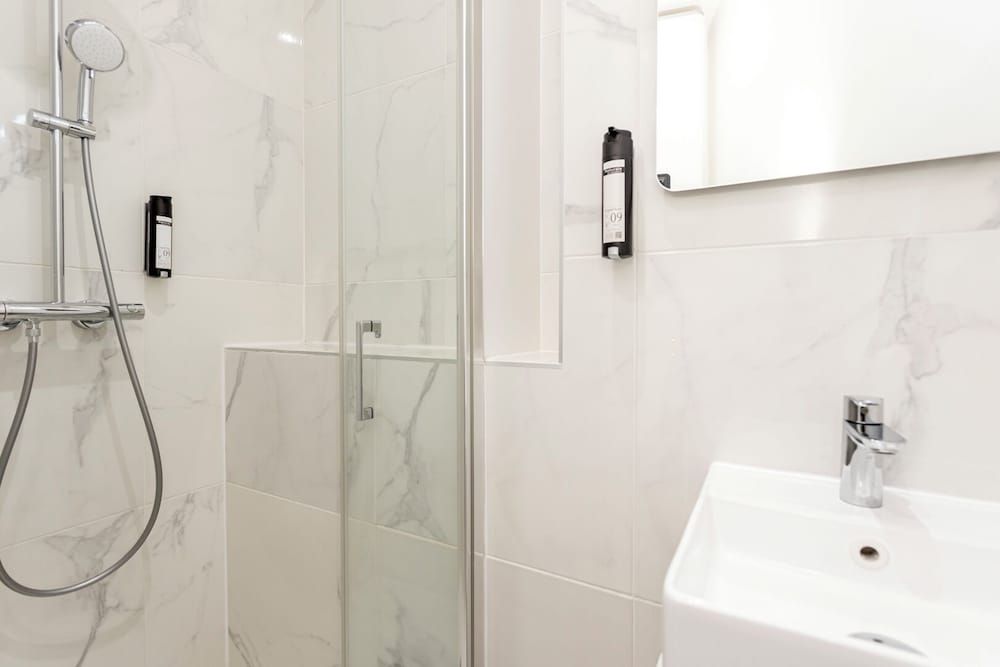 Reva Suites