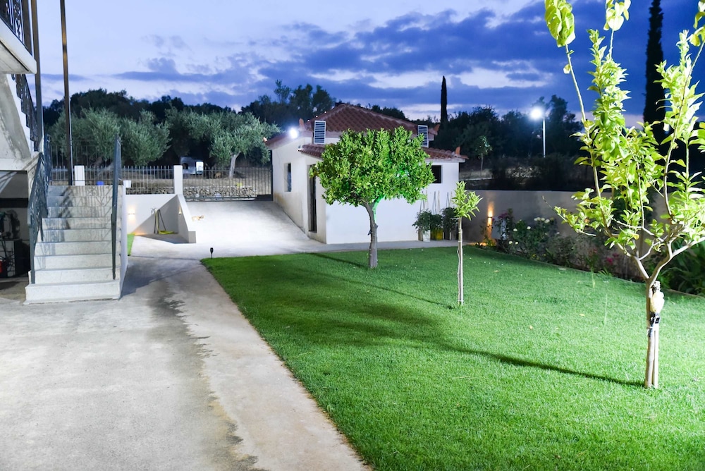 Valira Garden Retreat Near Ancient Messene