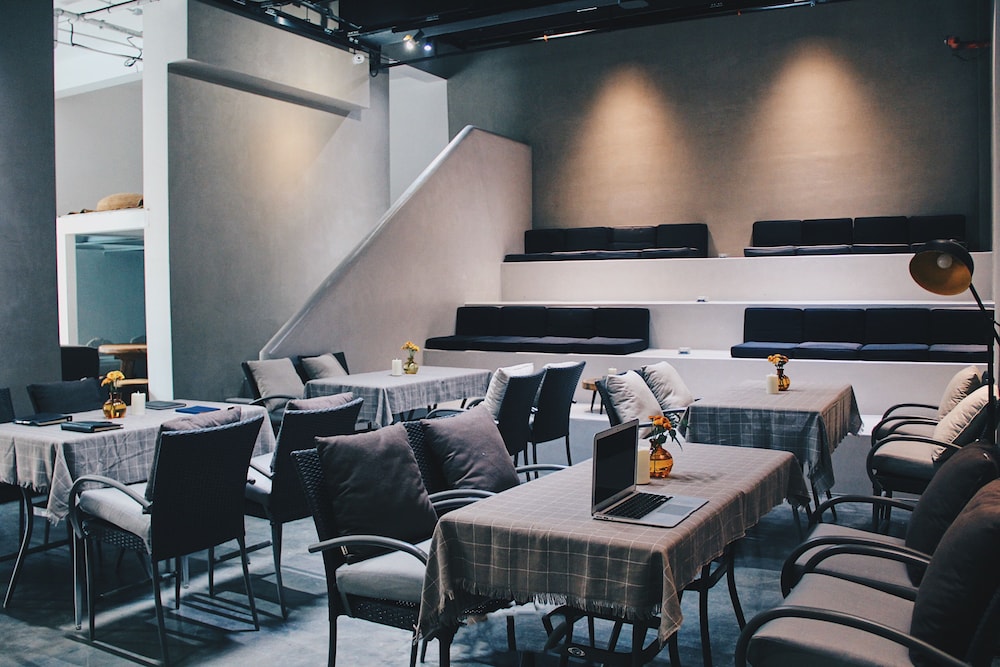 Dalian Sishi Jingyu Beach Resort Hotel
